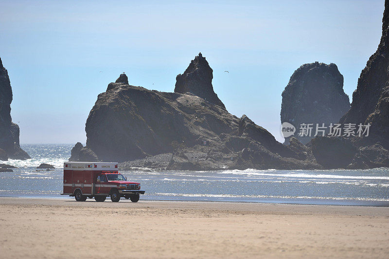 Cannon Beach - Fire &amp;救援